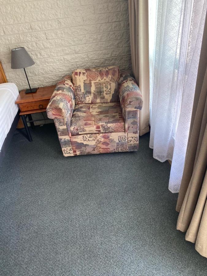 מורי Alexander Motor Inn מראה חיצוני תמונה