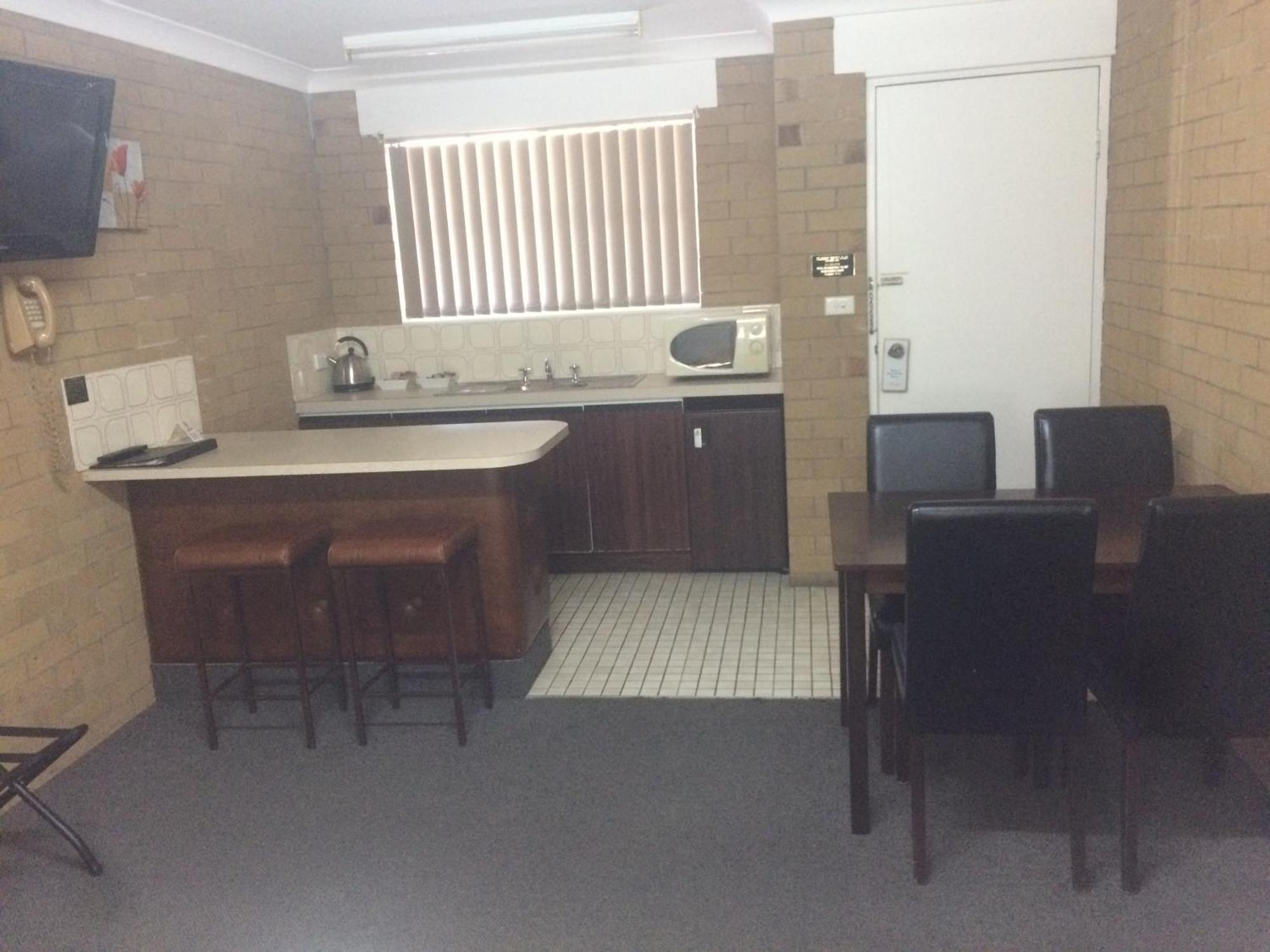 מורי Alexander Motor Inn מראה חיצוני תמונה