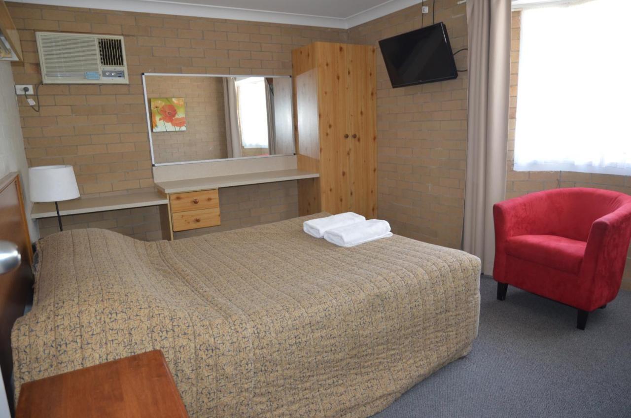 מורי Alexander Motor Inn מראה חיצוני תמונה